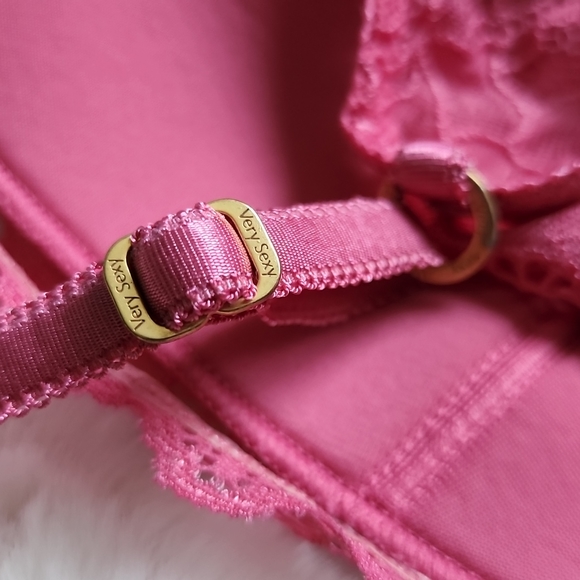 VS Very Sexy Bra - Picture 6 of 9